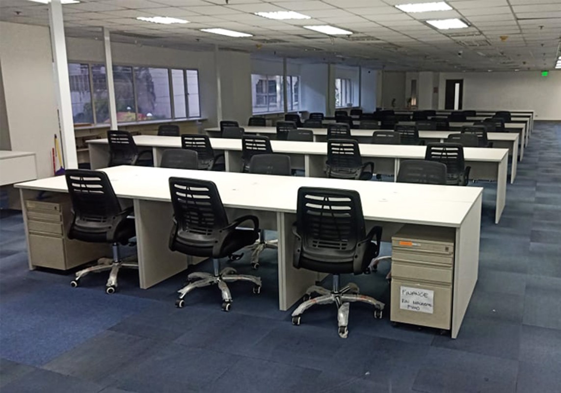 CIBI space-saving training tables