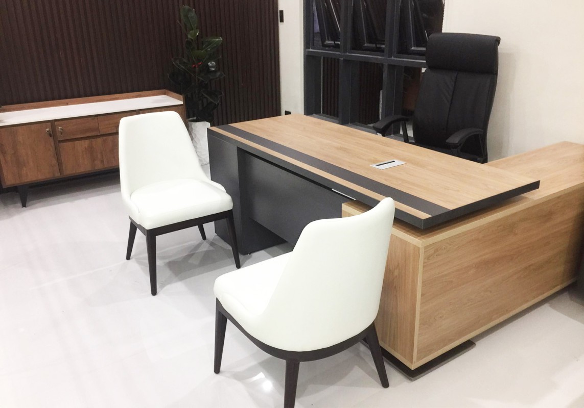 Office Chair - Conference table