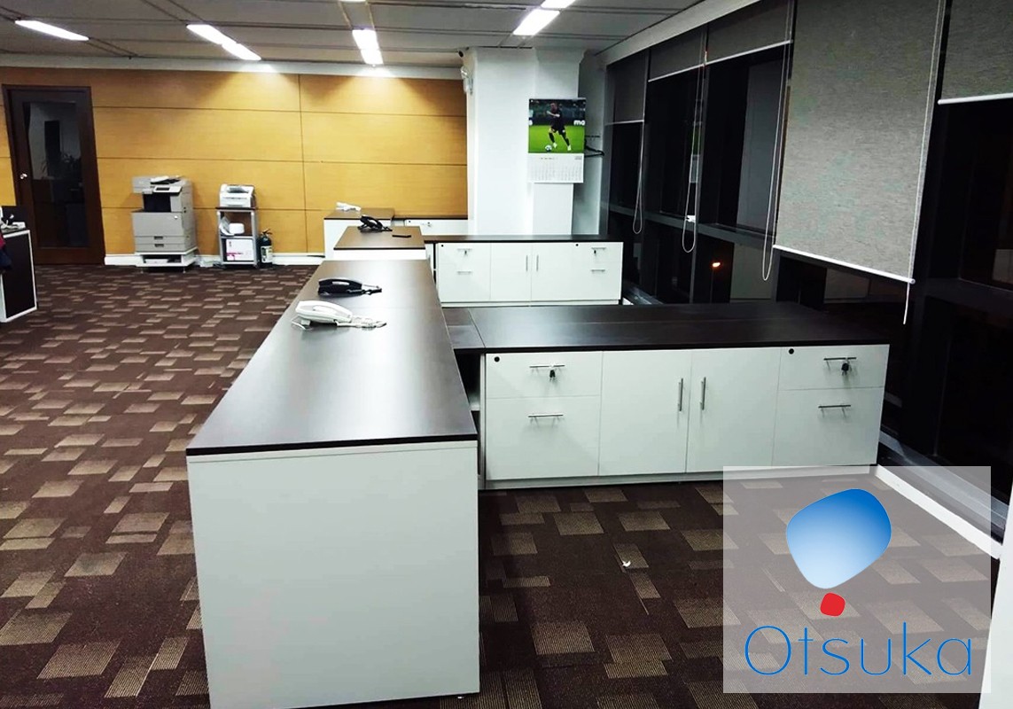 Otsuka Pharmaceutical Co. modern executive table