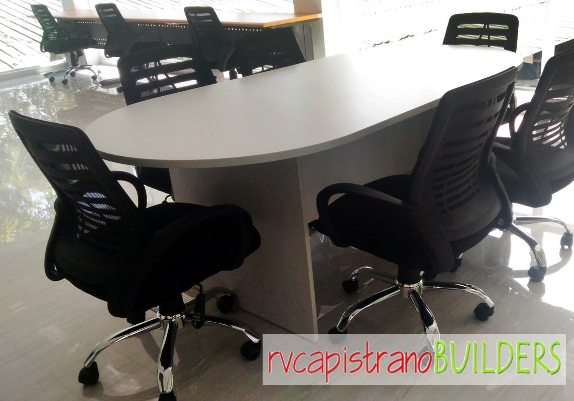 RV CAPISTRANO office table with office chair