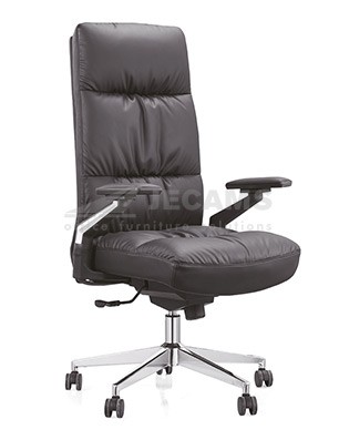 Luxurious Leatherette Executive Chair