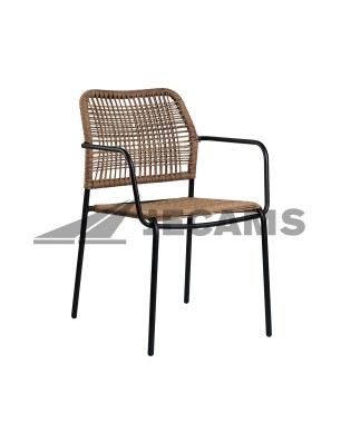 Steel frame stackable chair for everyday use